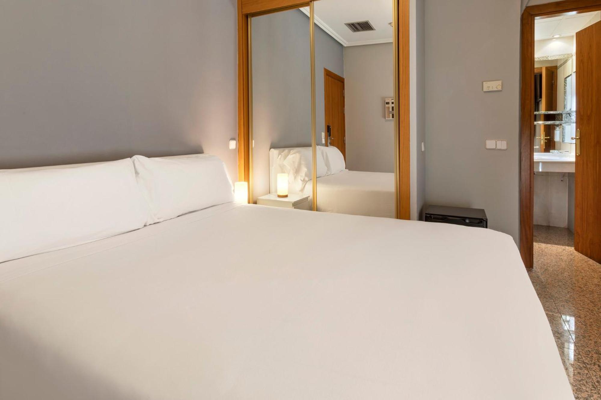 Sercotel Togumar Aparthotel Madrid